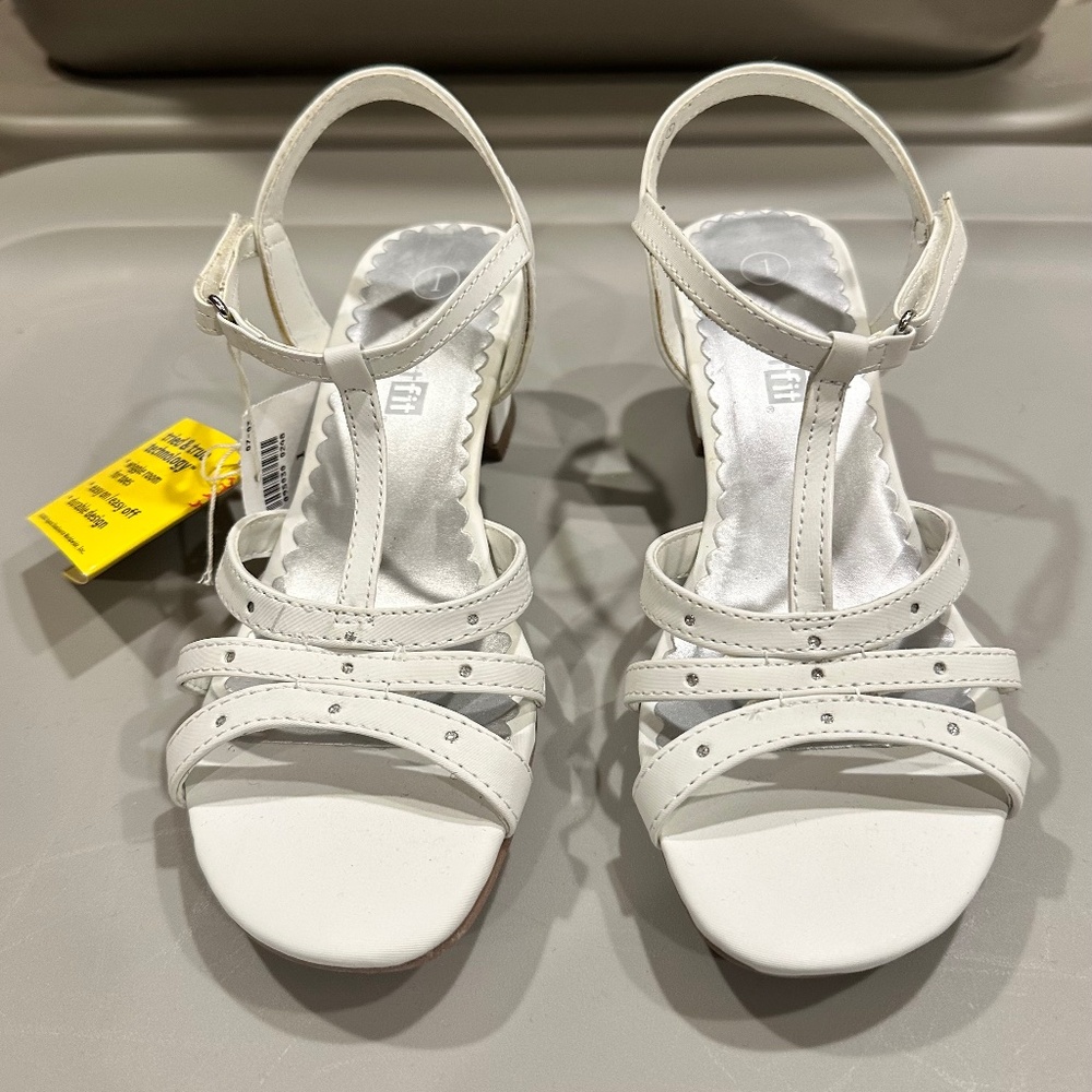 Girls Rhinestone Shoes Size 1 White NEW with Tags in box Spring Easter Dress
